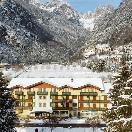 Alledolomiti Boutique Lake Hotel - Adults Friendly-3
